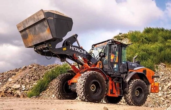  Hitachi ZW180-7